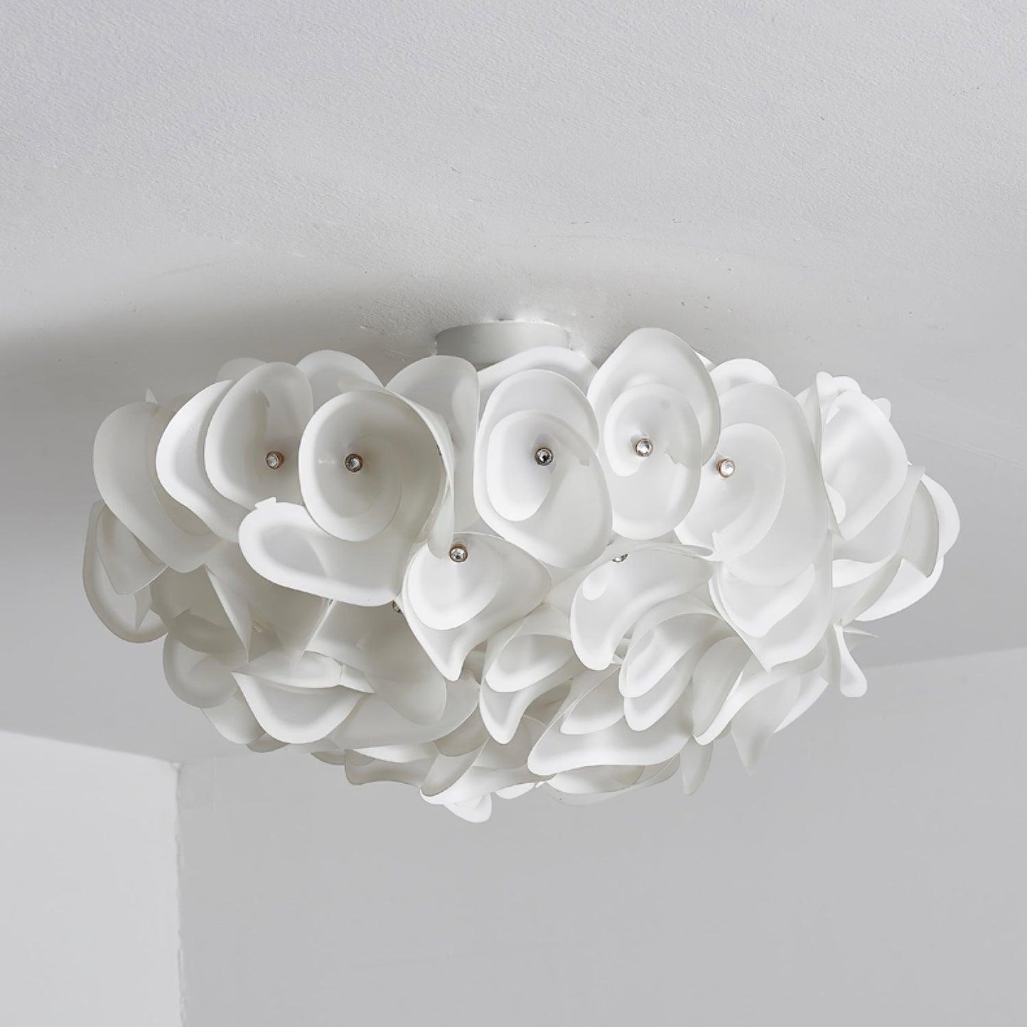 White Hydrangea Ceiling Lamp