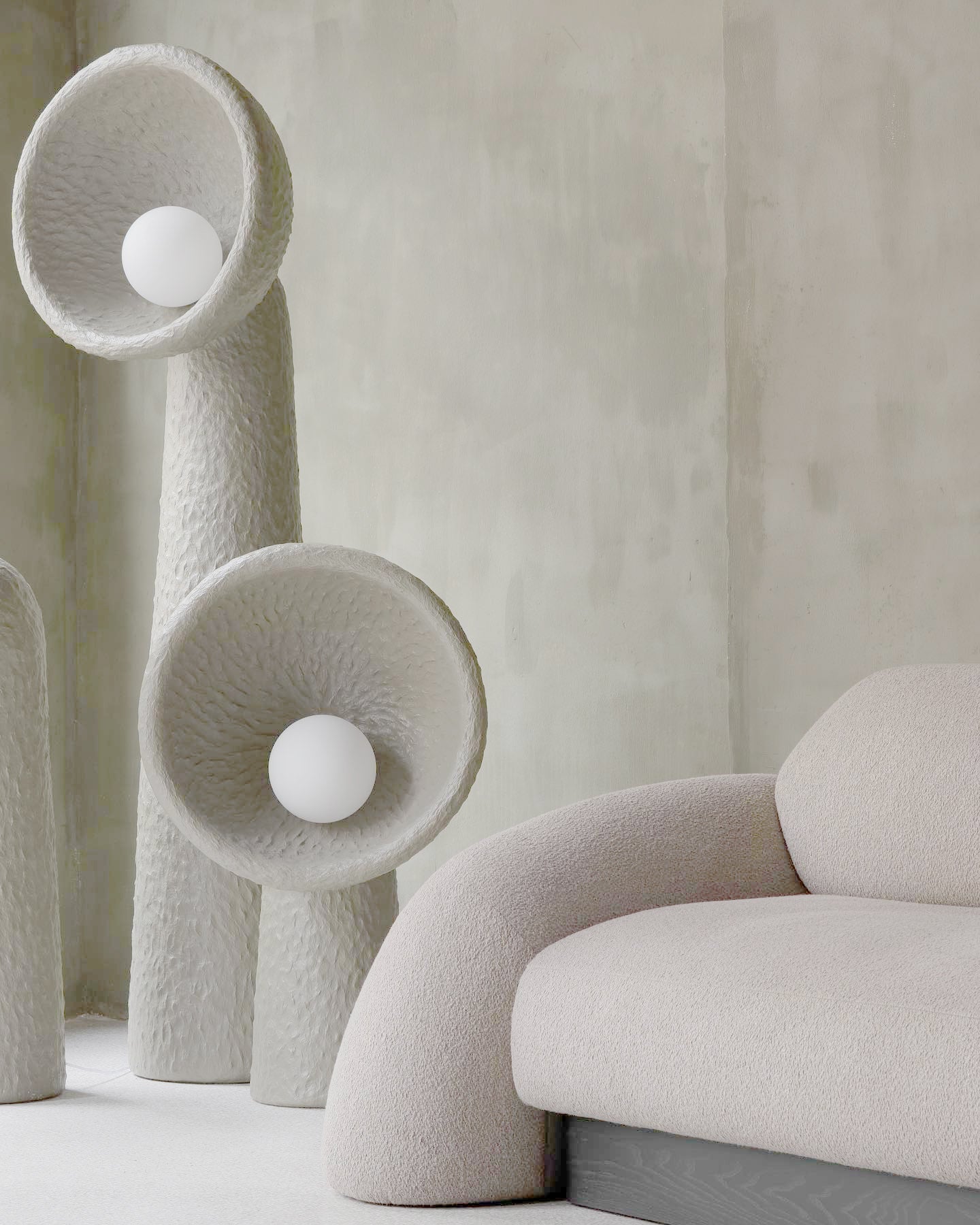 Echo Sculptural Floor Lamp