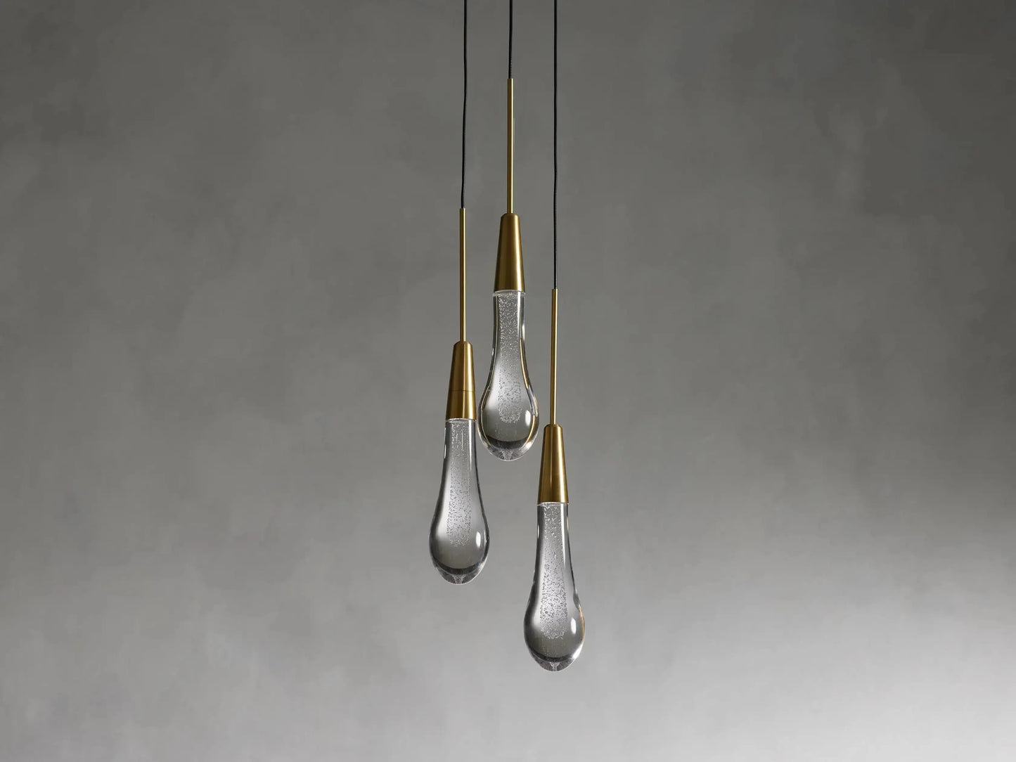 Soltaire Single Light / 3-light Pendant