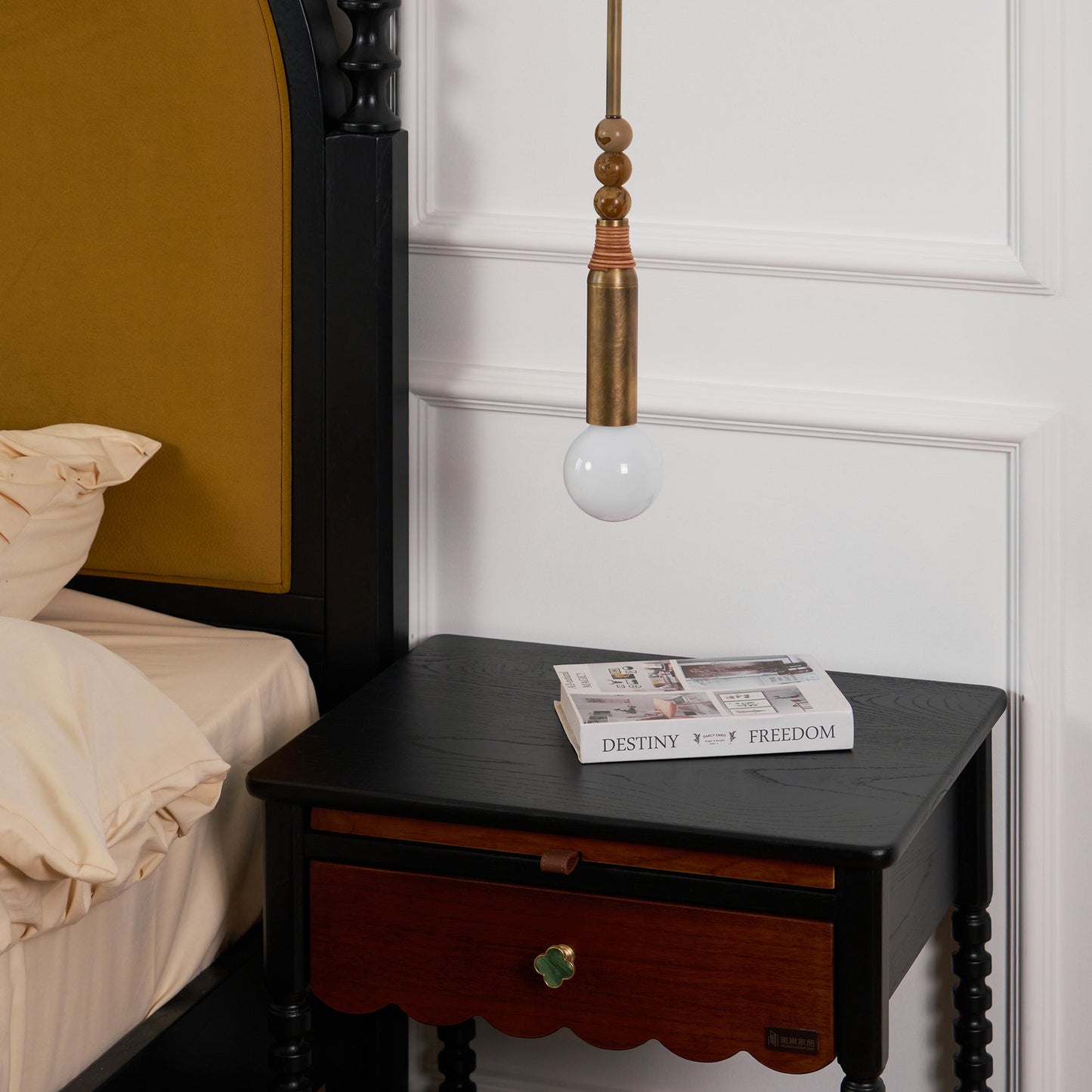 Allia Pendant Light