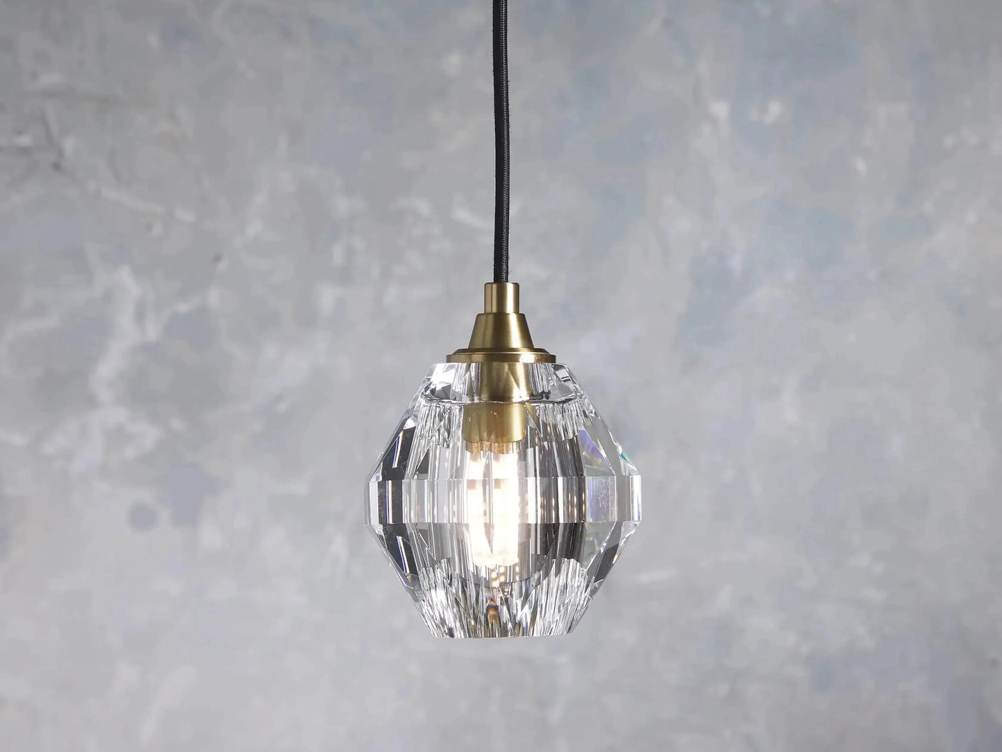 Amoroso Pendant
