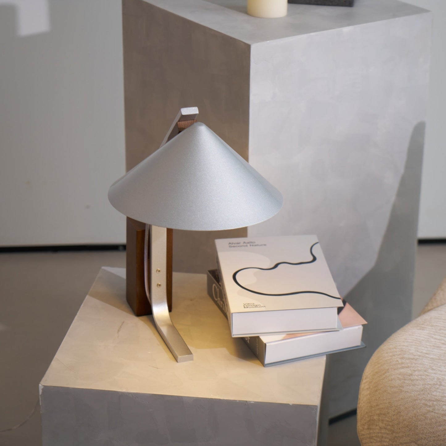 Arclune Desk Lamp