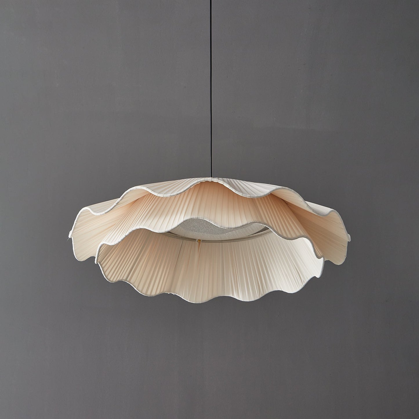 Arwen Fabric Wave Pendant Lamp