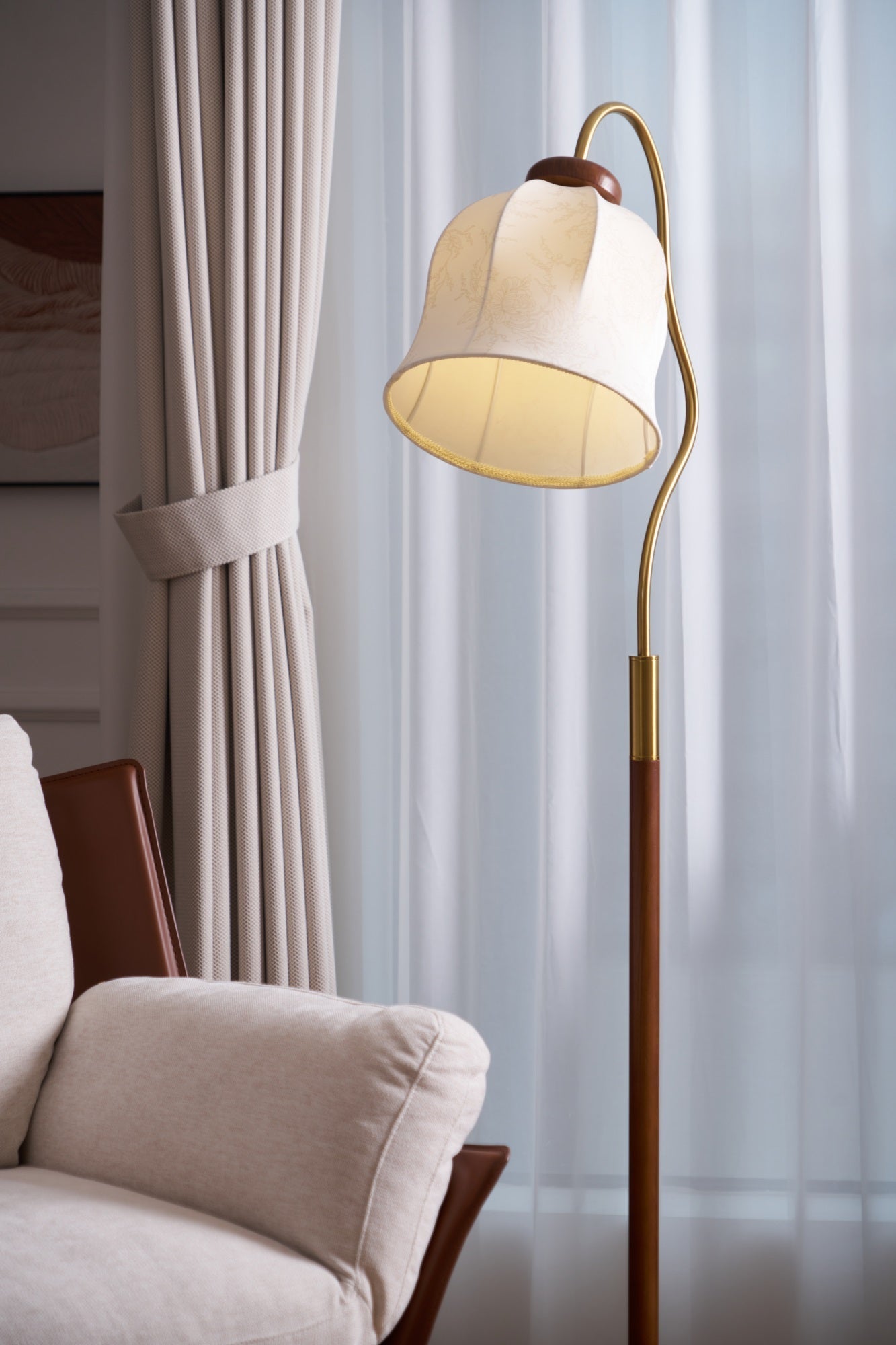Bellvine Floor Lamp