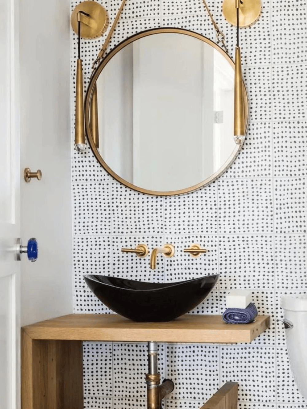 Cone Wall Lamp in Brass