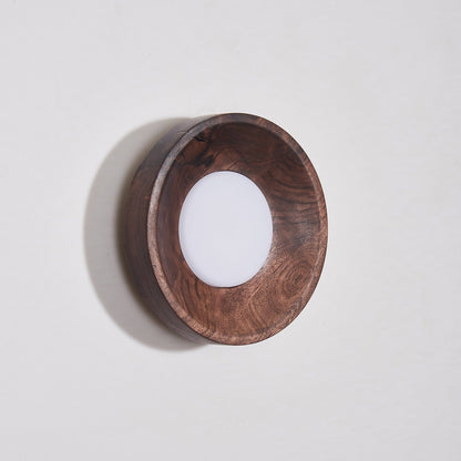 Caldera Wall Lamp