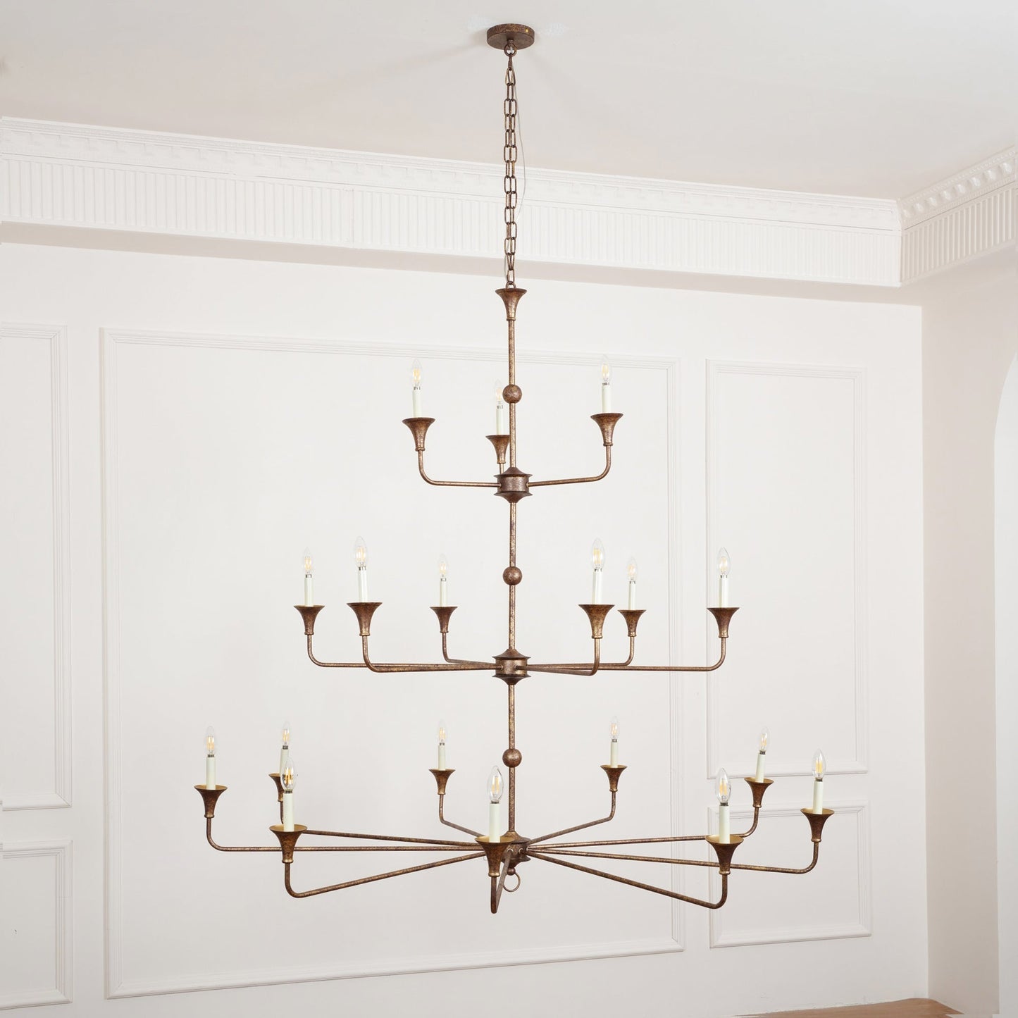 Cecil Grande Chandelier