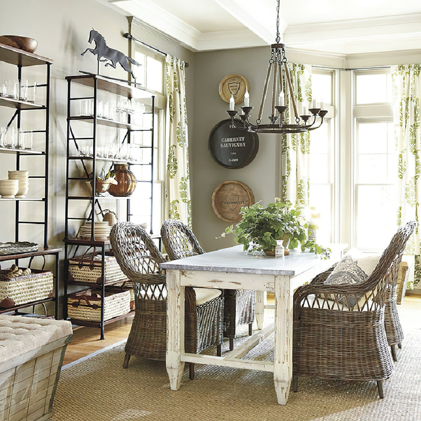 Cyrano Chandelier