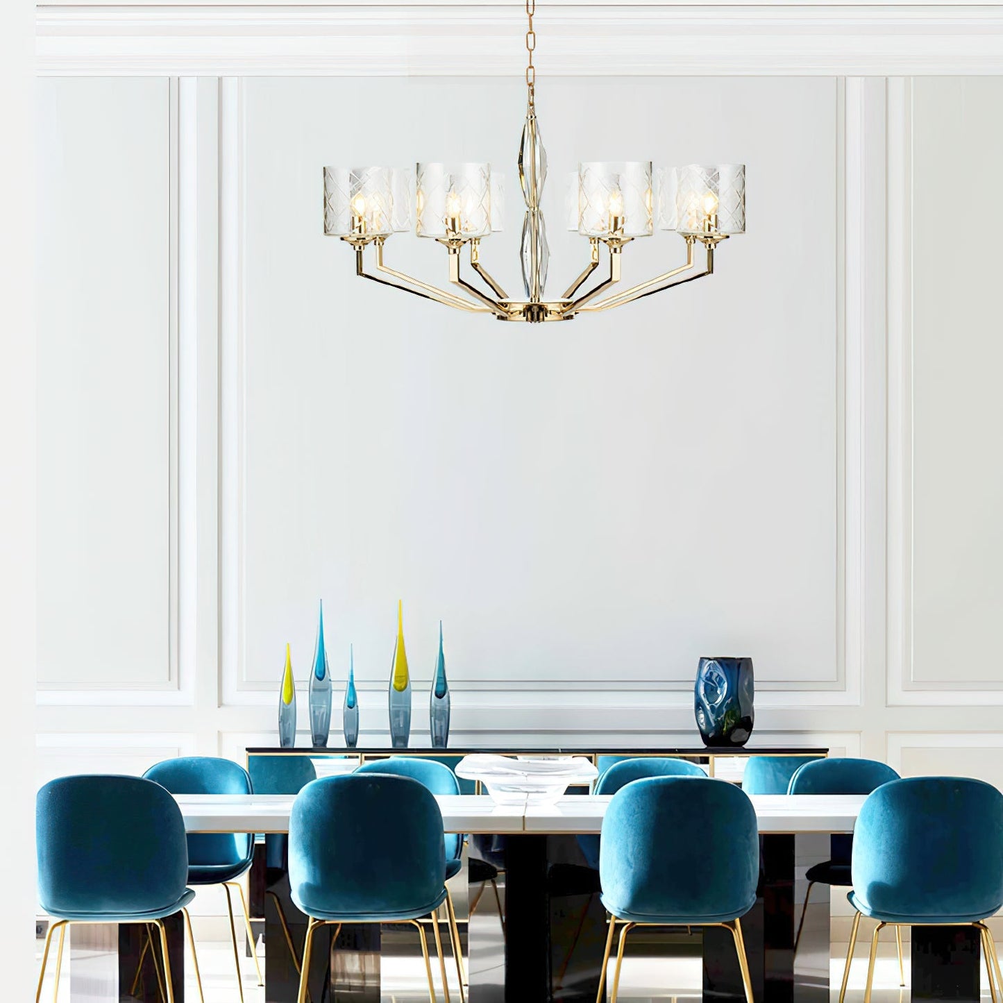 Eilon Chandelier