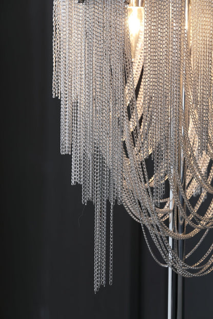 Chains Tassel Table Lamp