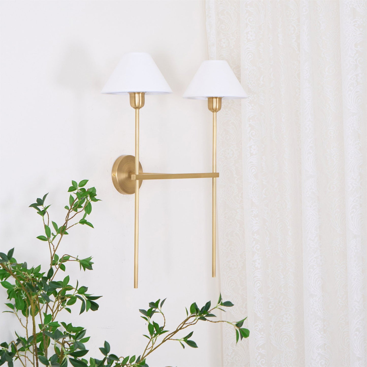 Hackney Sconce