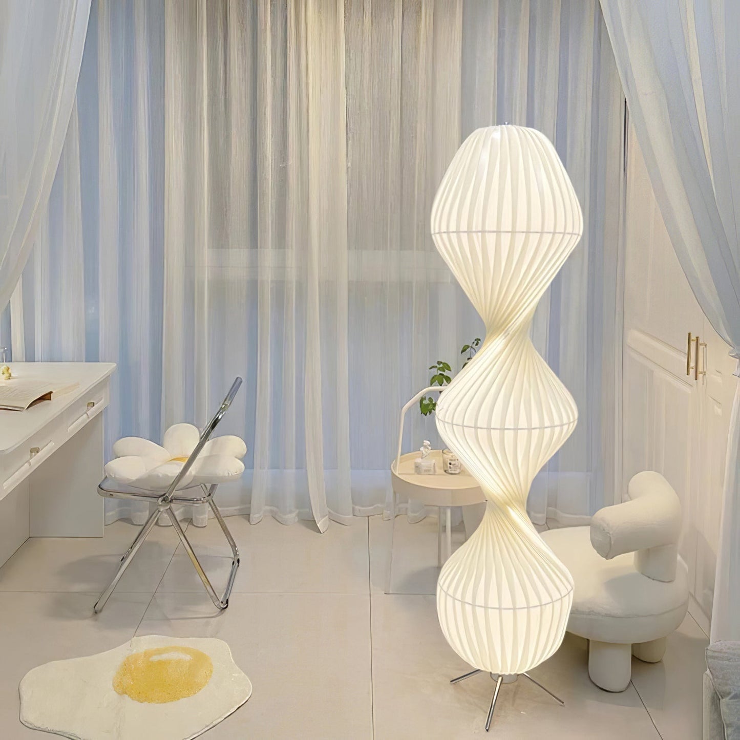 Isadora Floor Lamp