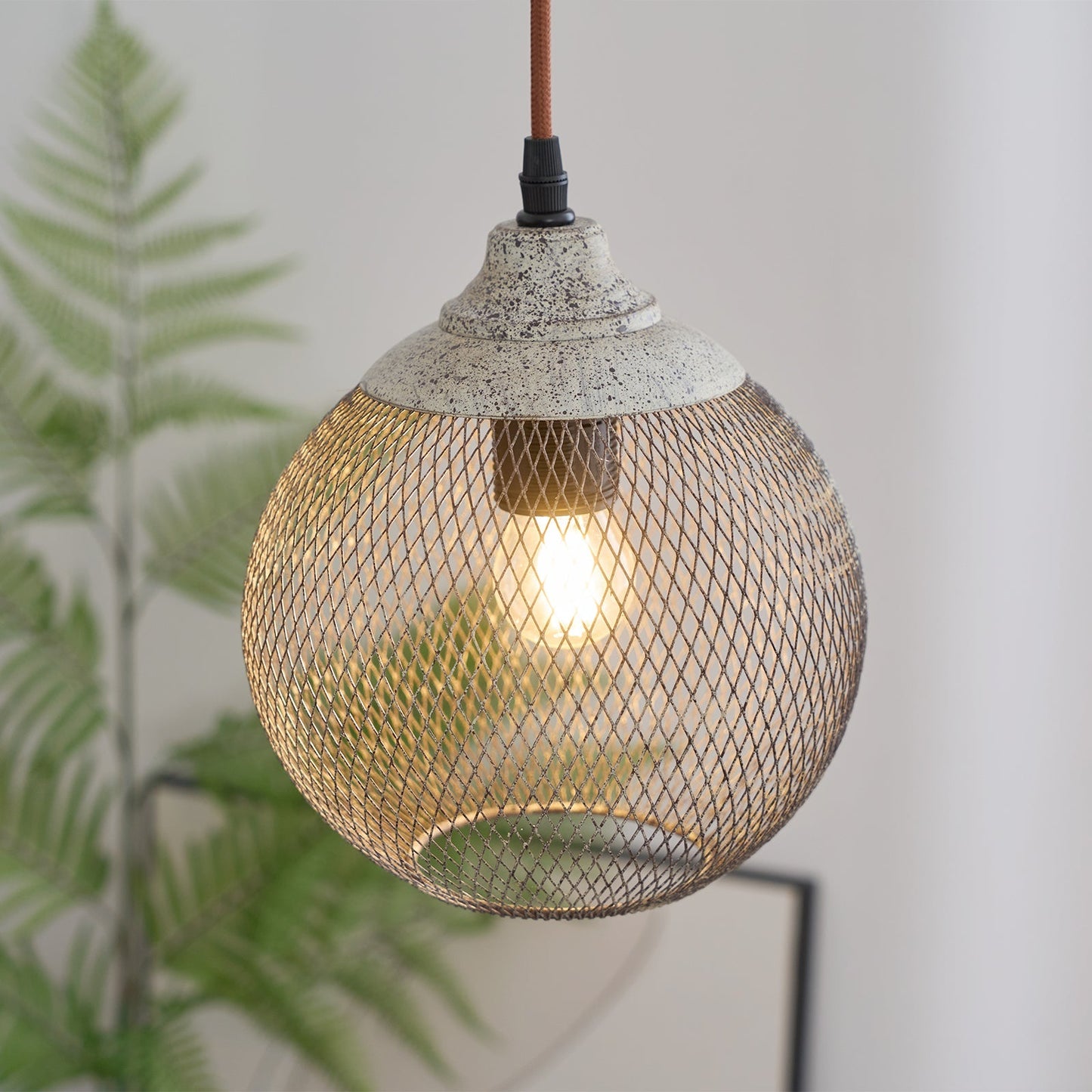 Lanister Mesh Pendant Lamp