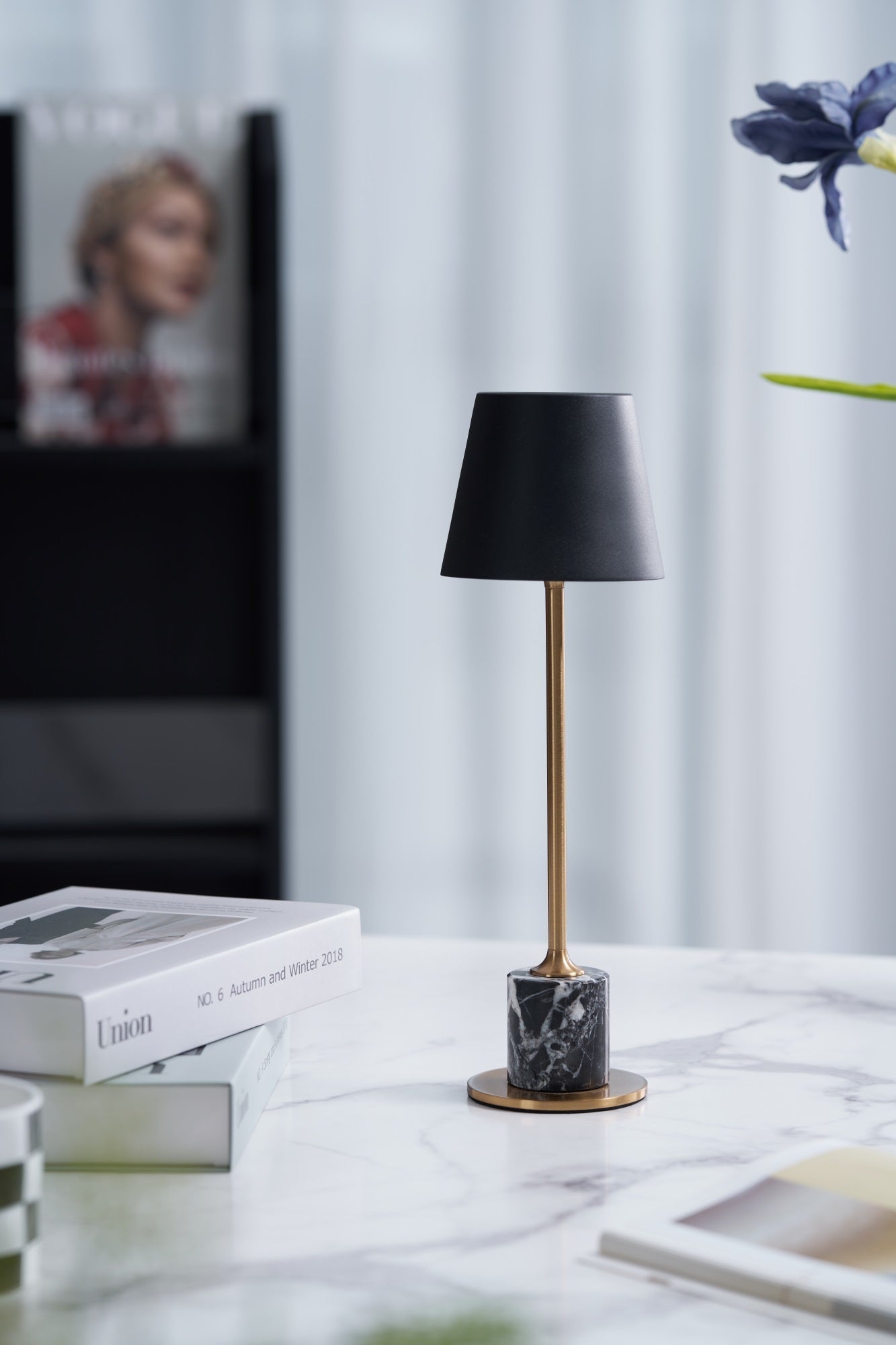 Lirio Mini Marble Table Lamp