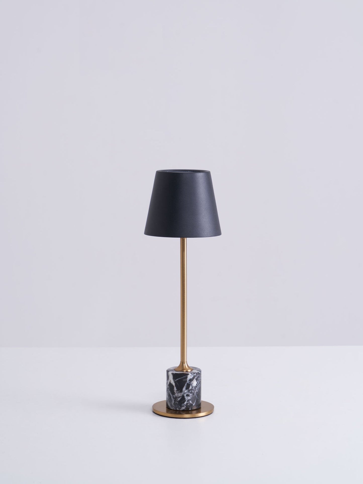 Lirio Mini Marble Table Lamp