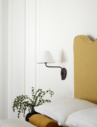 Magdalene Wall Lamp