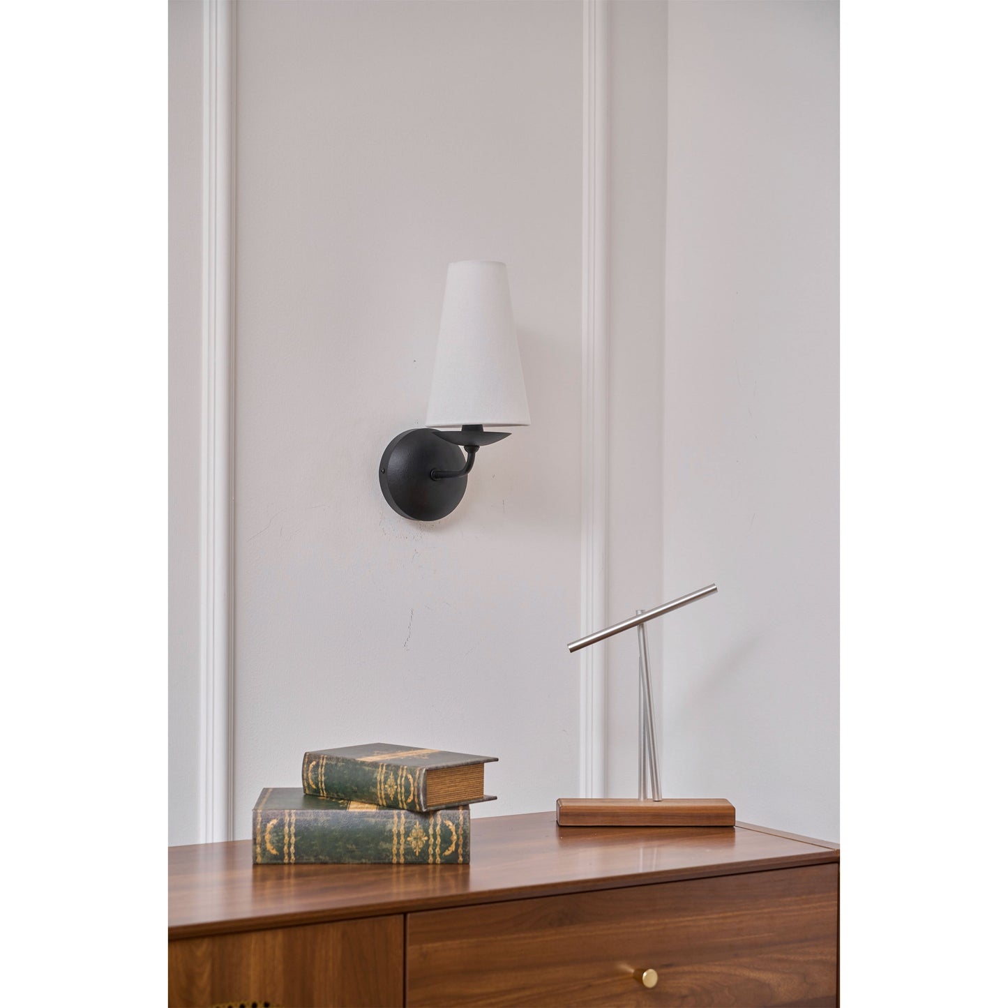 Marcel Wall Lamp
