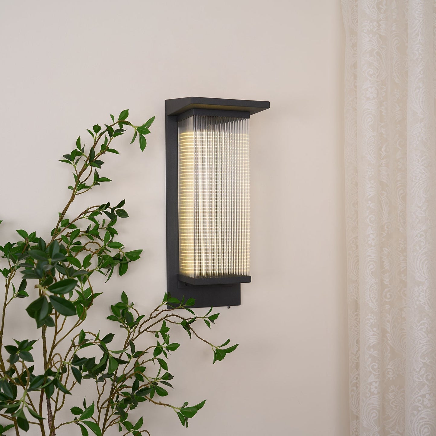 Oleron Box Outdoor Wall Lamp