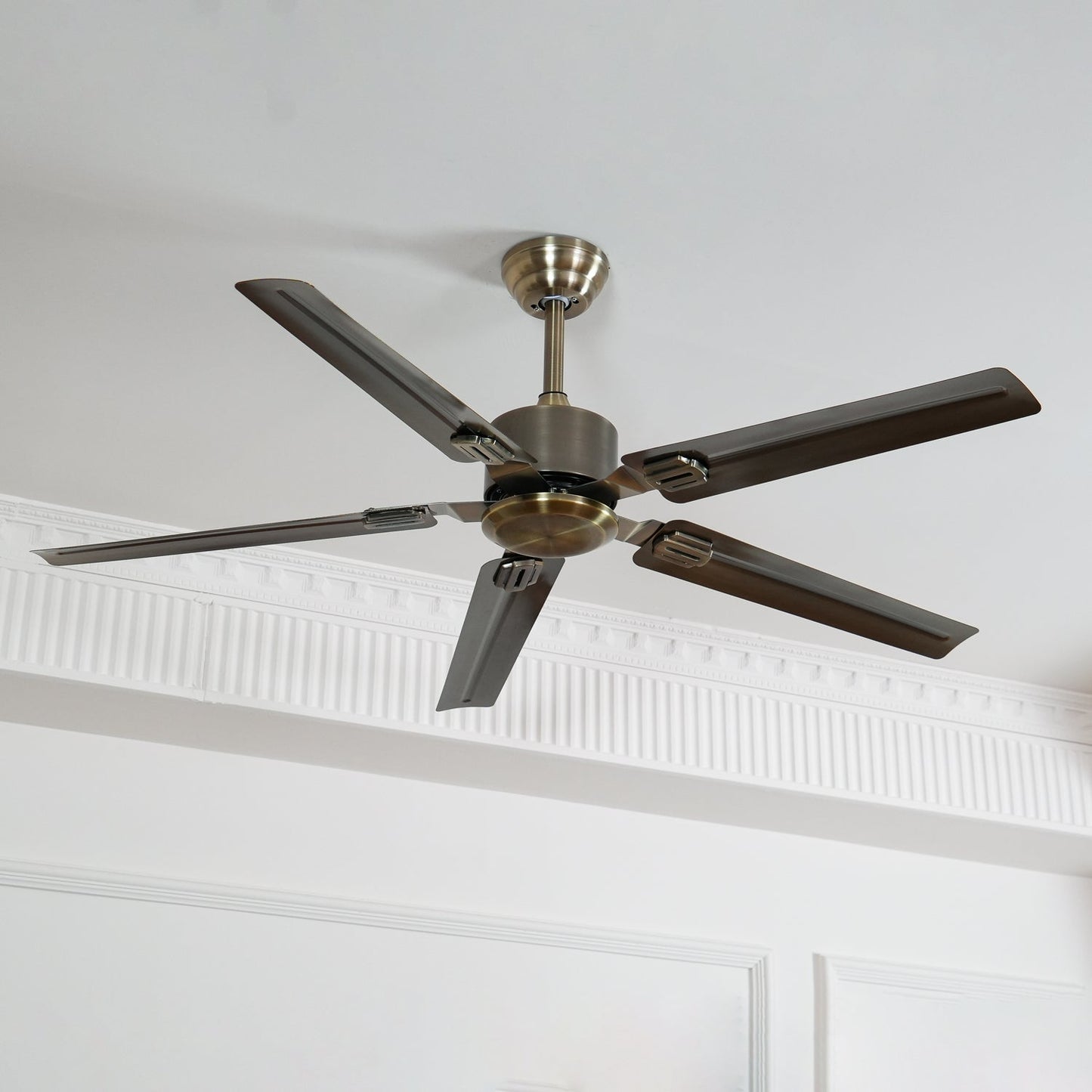 Rozzen Ceiling Fan 52≦