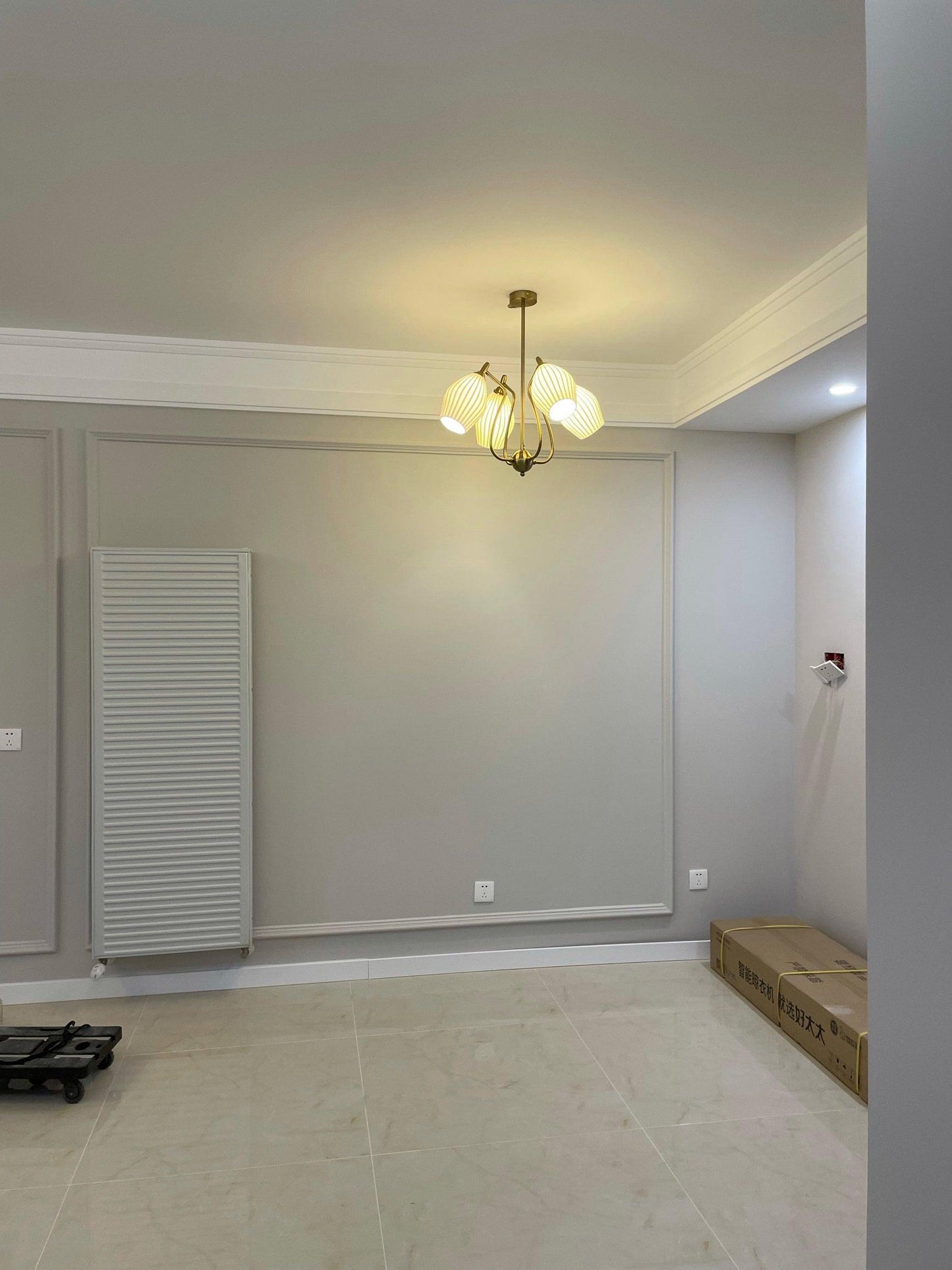 Ceramic Ribbed Chandelier