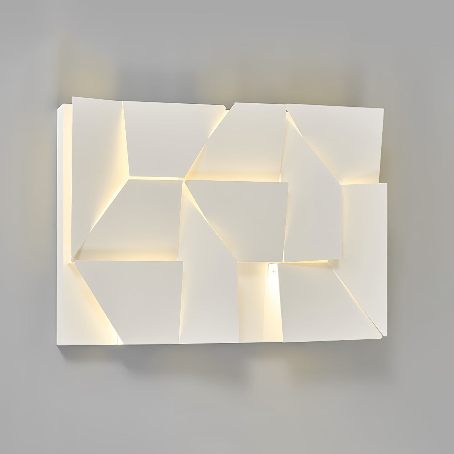 Shadows Grand Plug-in Sconce