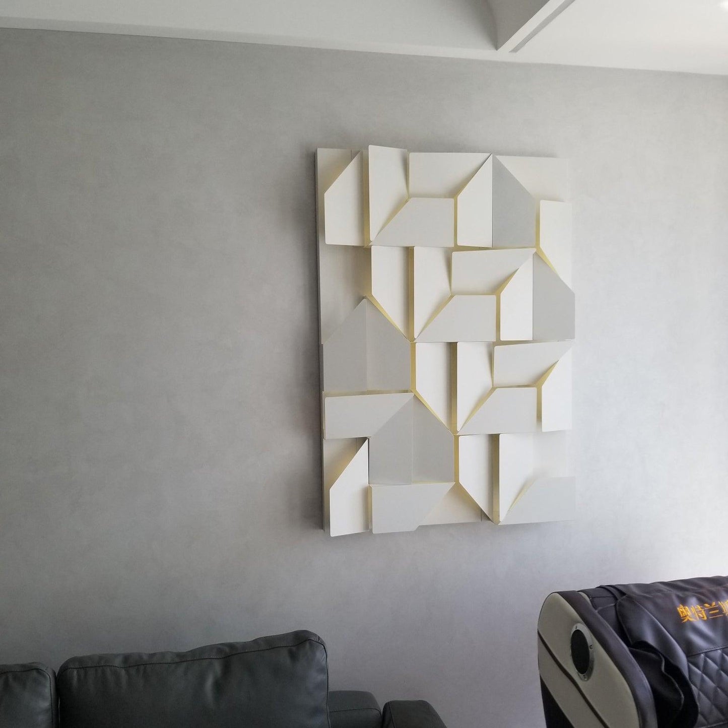 Shadows Grand Plug-in Sconce