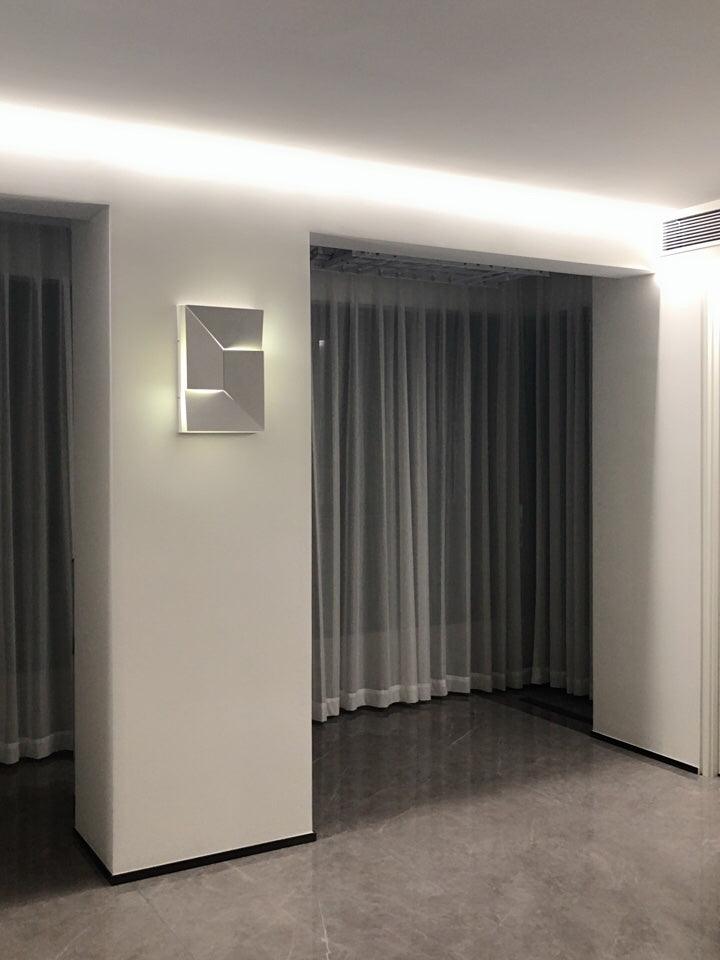 Shadows Rechargeable Grand Sconce