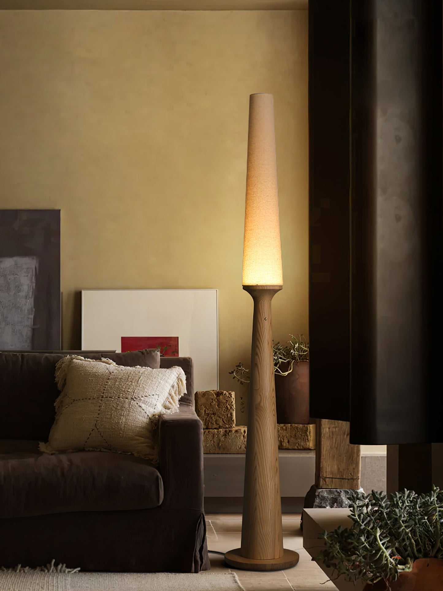 Sora Totem Floor Lamp